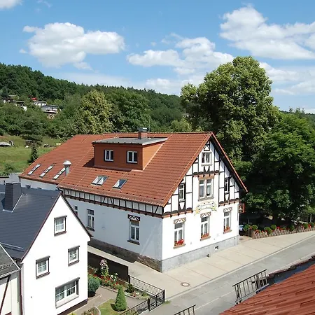 Und Frankenthal - Garni 3*