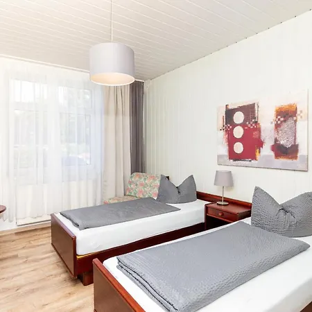 Und Frankenthal - Garni Πανσιόν