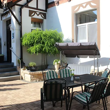 Und Frankenthal - Garni 3* Γκέρα