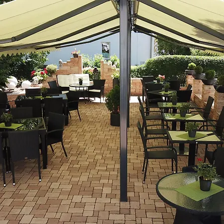 Und Frankenthal - Garni Πανσιόν Γκέρα